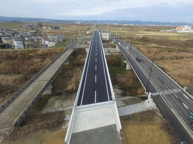 東西道路